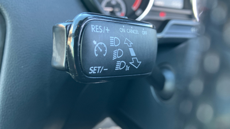 Skoda Octavia 2.0 TSI vRS 5dr DSG Petrol Hatchback